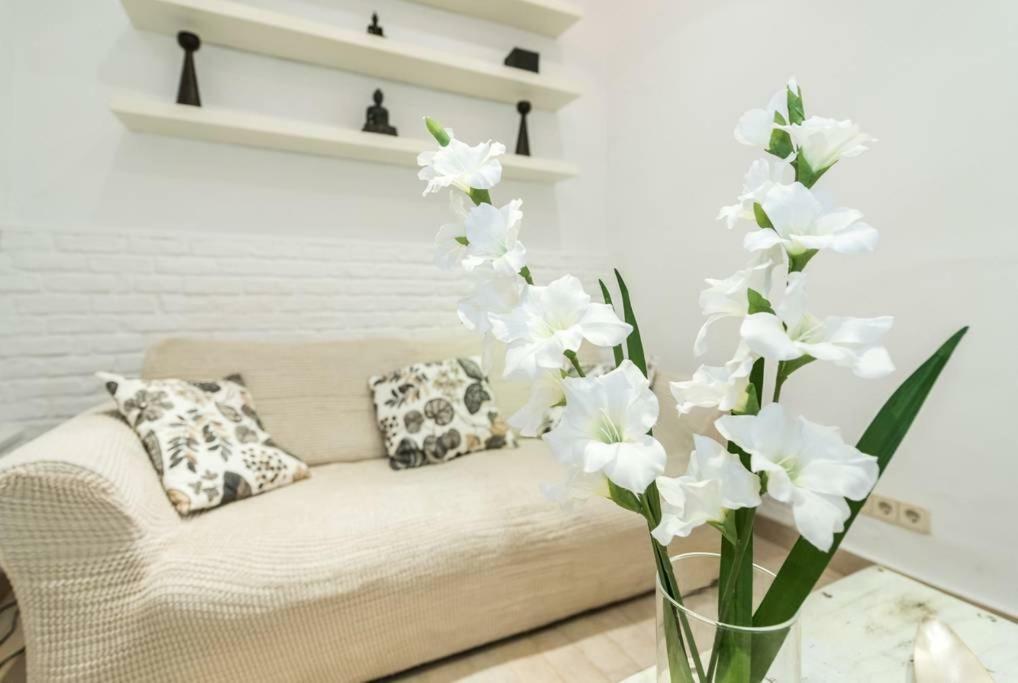 Stylish Loft At Chueca'S Heart Apartment Madrid Luaran gambar